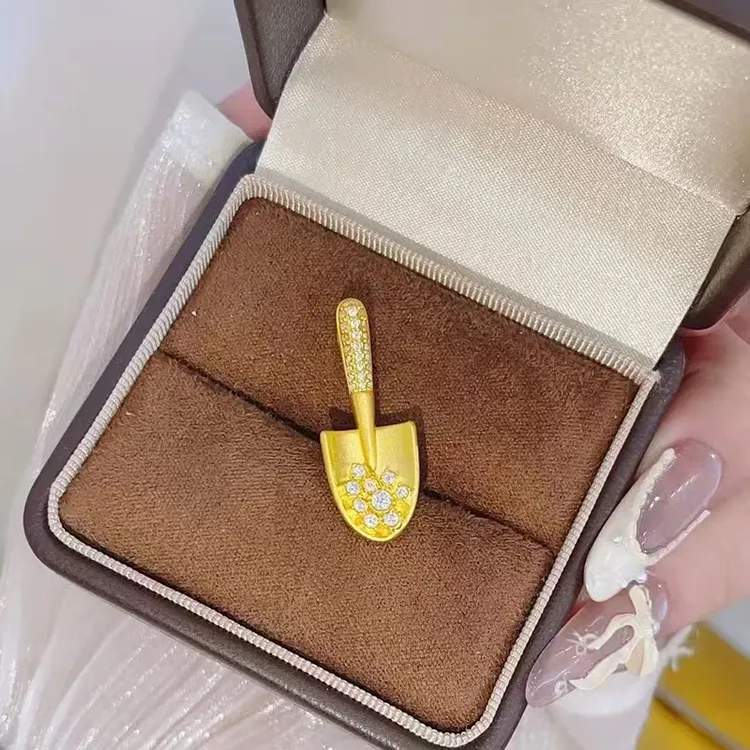 金铲铲黄金吊坠999足金璀璨金闪闪小金铲子挂坠锁骨链七夕送女友