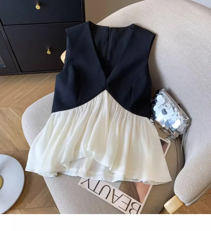 2025新款黑色无袖上衣女高级感独特别致减龄衬衣拼色轻奢女士背心