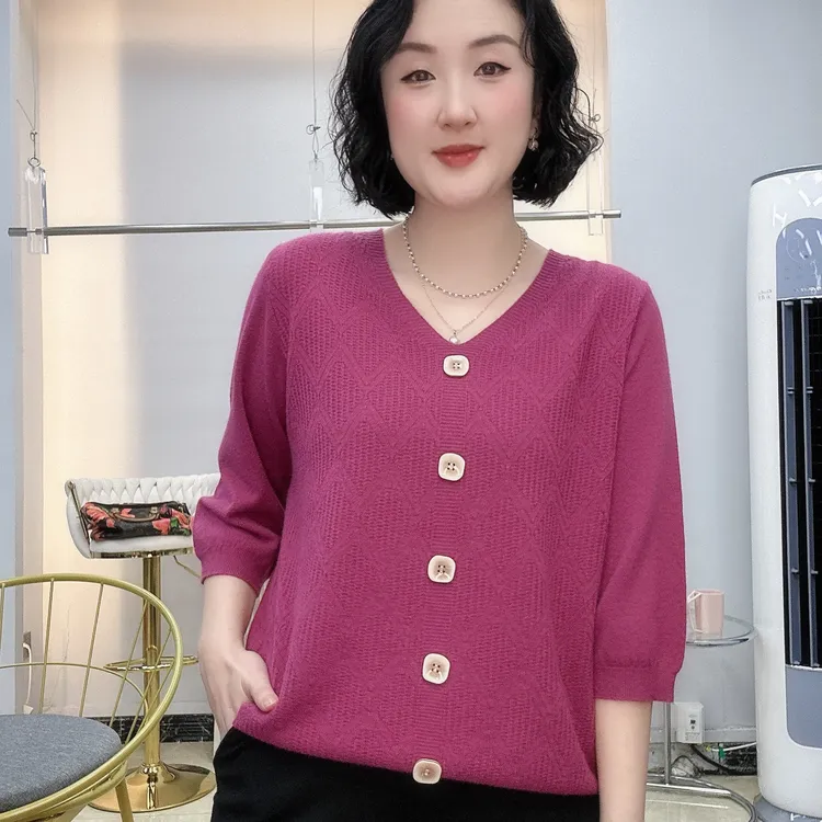 25年秋新款中袖V领针织短袖女宽松休闲纽扣设计五分袖T恤百搭半袖