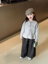 2025秋季新款韩版女童字母刺绣下摆波浪毛衣开衫碎花休闲裤套装