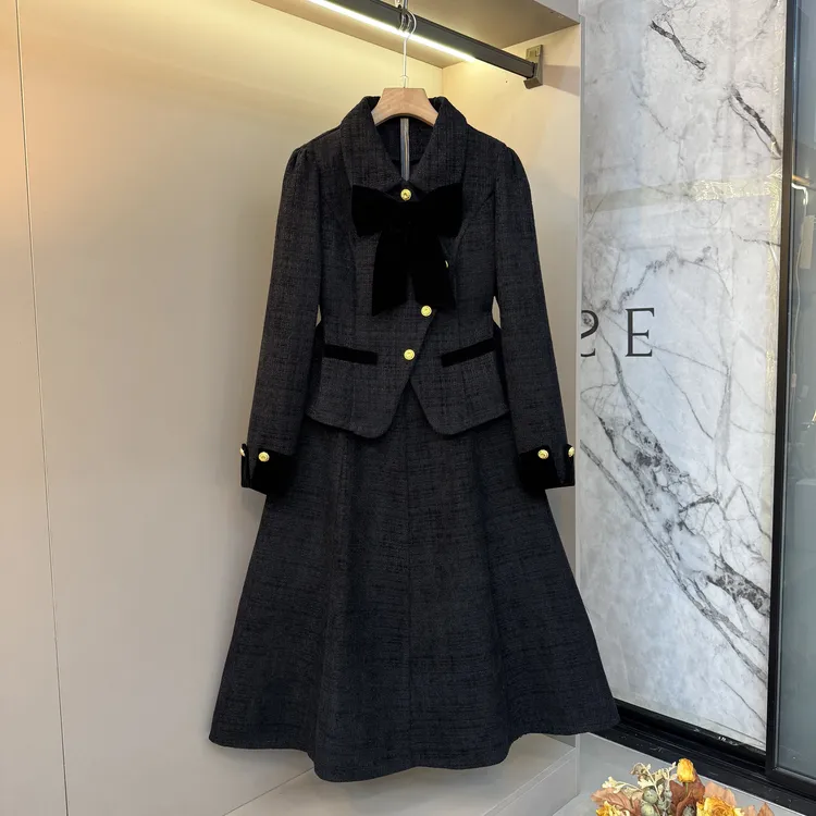 2025新款大码时尚精致小香风蝴蝶结复古气质外套+半裙套装6055