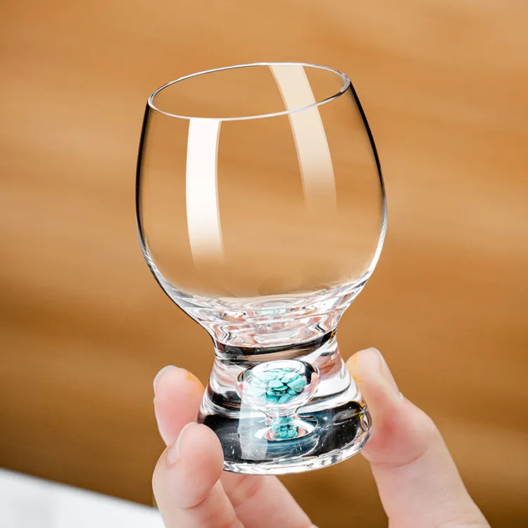 水晶白酒杯二两轻奢高档家用酒杯酒具小酒杯子中式酒盅啤酒杯小号