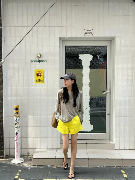 韩系休闲简约圆领长袖T恤女2025夏季慵懒风防晒上衣宽松阔腿短裤
