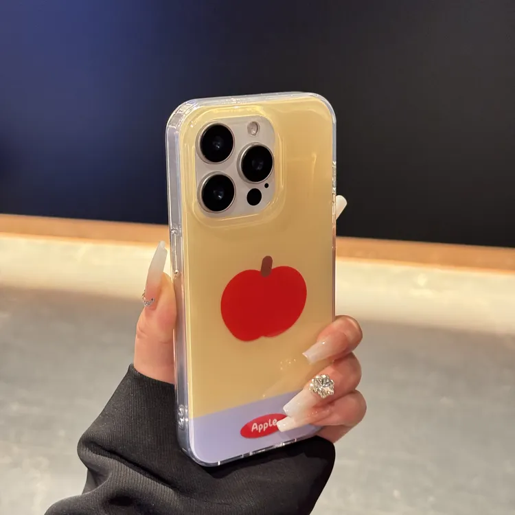 ins拼色红苹果吊坠适用iPhone16promax手机壳苹果15pro少女14套13