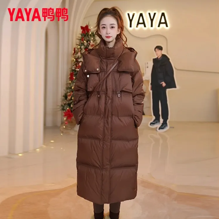 YAYA/鸭鸭长款过膝羽绒服女冬季韩版宽松连帽加厚御寒保暖外套潮