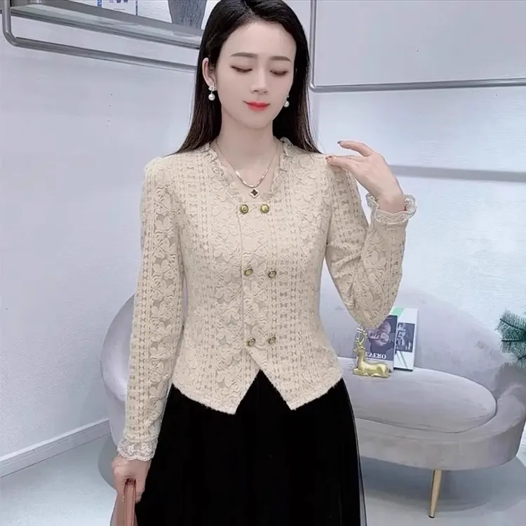 拉夏贝尔时尚气质V领T恤女2025年春秋季新款洋气减龄修身显瘦上衣