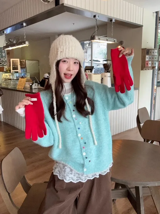 韩系彩扣撞色软糯长袖针织毛衣2025秋季新款减龄宽松开衫上衣女装