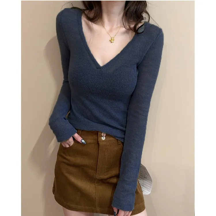 迪士意V领轻薄自发热长袖修身秋冬打底衫长袖修身显瘦