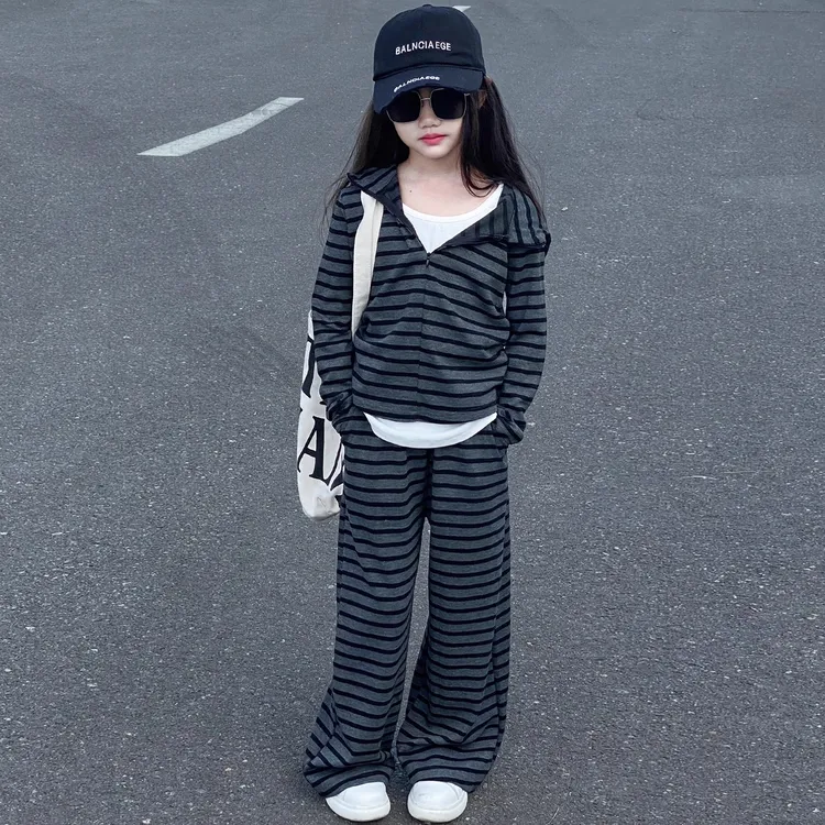 女童韩版假两件套装春秋2025新款洋气儿童条纹连帽卫衣两件套大童