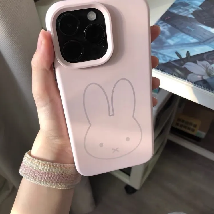 线条米菲兔液态适用苹果16可爱15PRO手机壳iPhone14大孔13/12软套