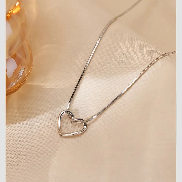 坠链均925银 s925纯银爱心项链小众设计蛇骨链气质轻奢时尚冷淡风