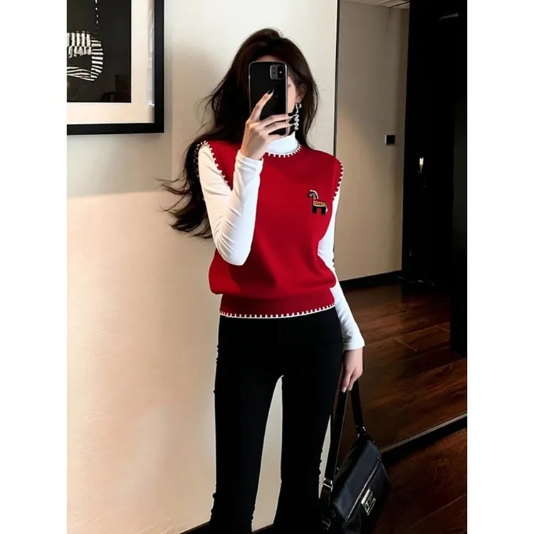 2025冬季温柔减龄气质独特漂亮新年圣诞叠穿马夹红色小马针织马甲