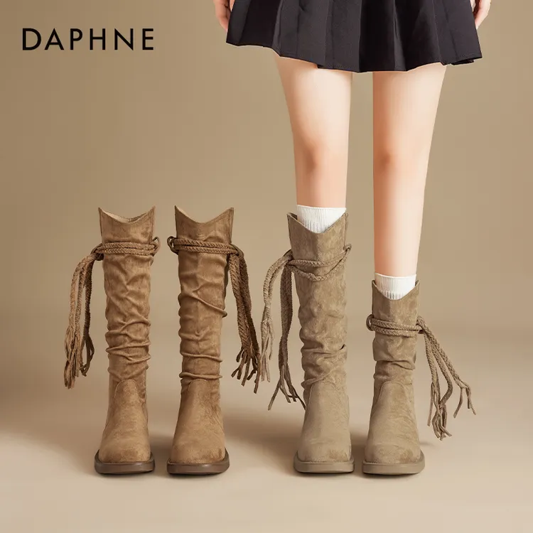 达芙妮美拉德棕色短靴子女2025秋季新款复古流苏骑士靴西部牛仔靴