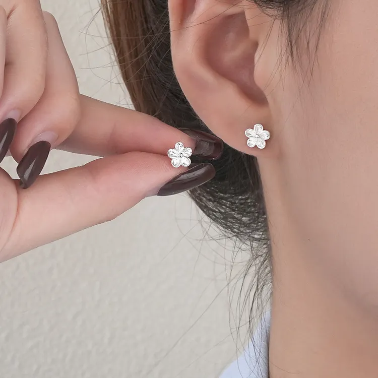 足银耳饰 S999足银森系花朵耳钉女日常简约耳环免摘防敏儿童饰品
