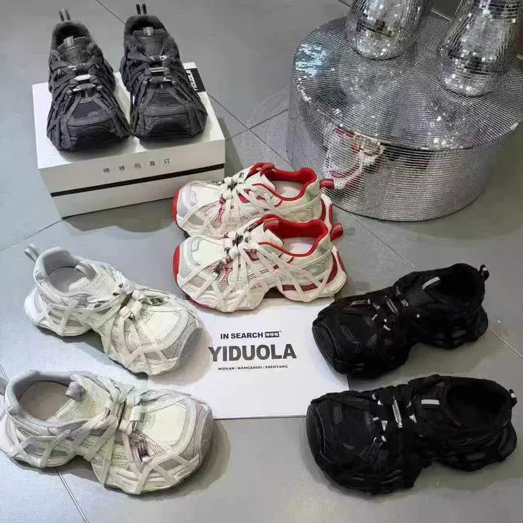 广州欧货【红果】冬季加绒新款绑带潮流拼色7cm厚底老爹鞋韩版