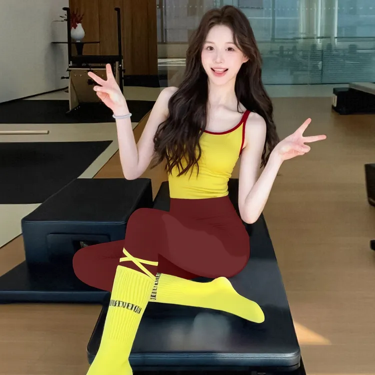 撞色瑜伽服带胸垫运动背心普拉提训练服健身服上衣