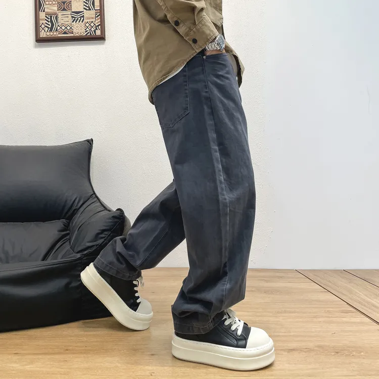 春秋季2025新款美式潮流潮牌微锥纯棉牛仔裤男宽松直筒痞帅长裤男
