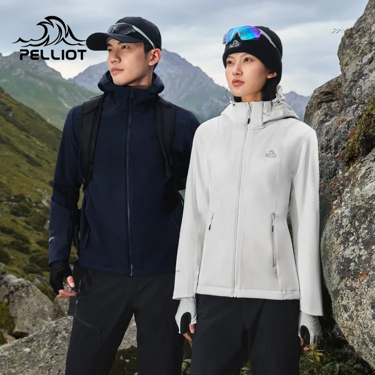 【伯希和】风盾户外软壳衣耐磨运动外套125306018