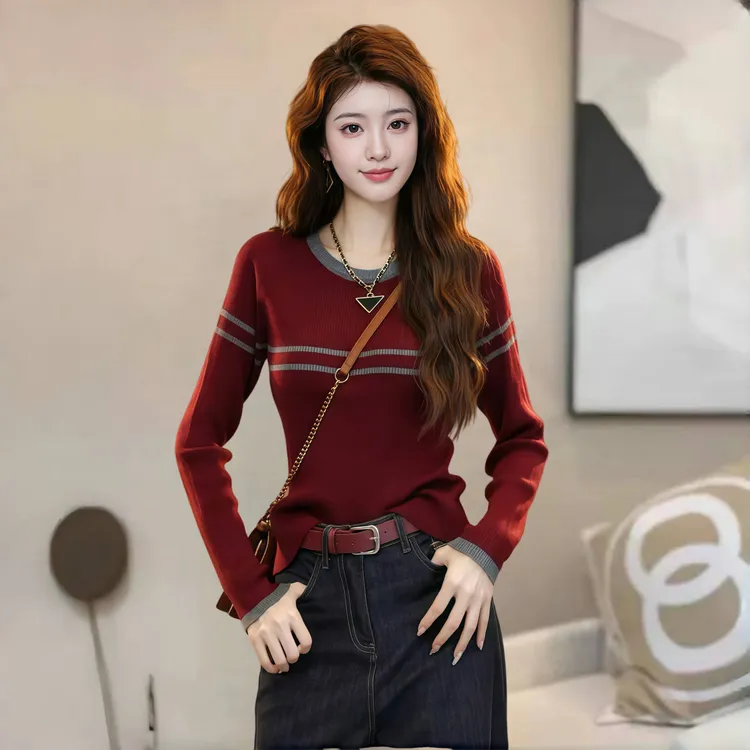 条纹设计感圆领撞色流行针织衫女春秋新款长袖修身显瘦打底衫上衣