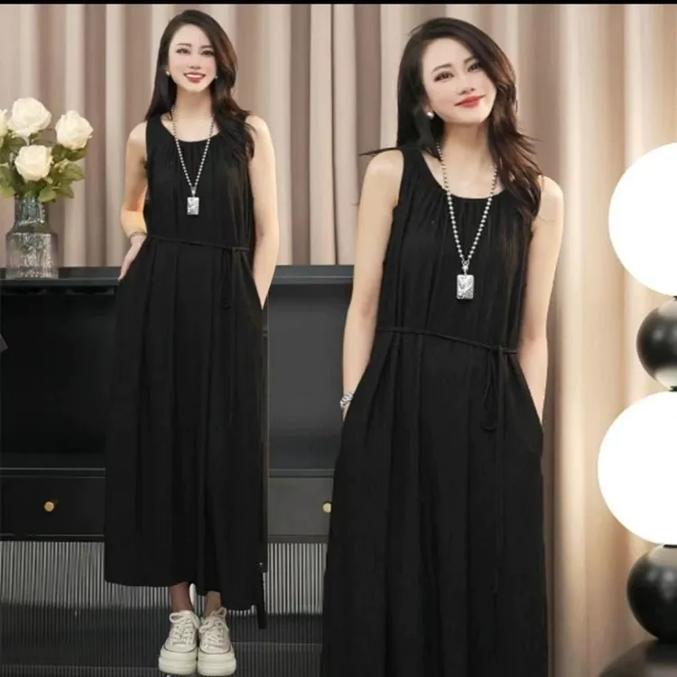 法式女神挂脖A字裙中长款高级感气质显瘦无袖宽松百搭减龄连衣裙