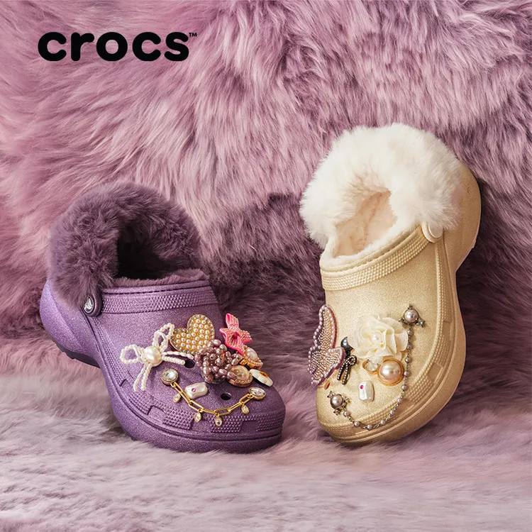 CROCS/卡骆驰经典云朵闪耀流光风暖绒洞洞鞋秋冬时尚女鞋|211922