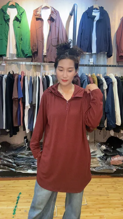 宽松型连帽纯色休闲风有弹力中长卫衣长袖女款上衣百搭