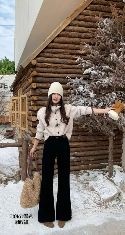 黑色加绒加厚微辣裤女2025年冬季新款高腰高弹力保暖显瘦喇叭裤子