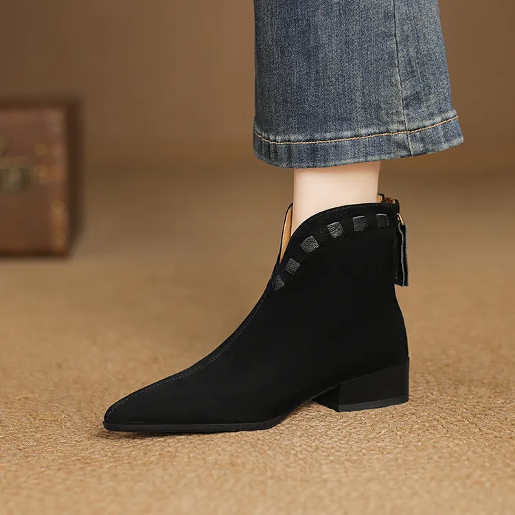 3cm复古棕色软皮短靴粗跟尖头磨砂皮后拉链瘦瘦靴时尚低跟单靴子