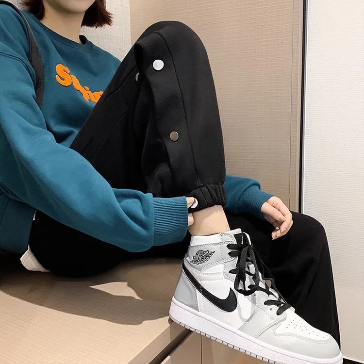 黑色卫裤女九分小个子宽松束脚百搭春秋款2025新款休闲运动裤子女