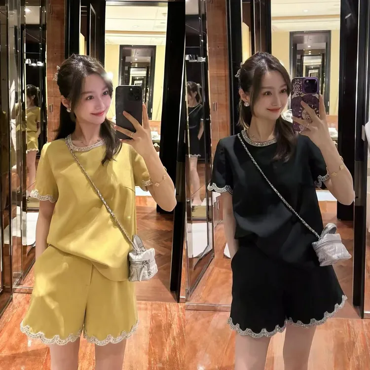 W·HAHA【你眼中的星河】清凉醋酸轻奢气质优雅重工钻饰显瘦短袖2
