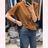 春苗女装   垫肩咖上衣     休闲时尚圆领舒适打底衫