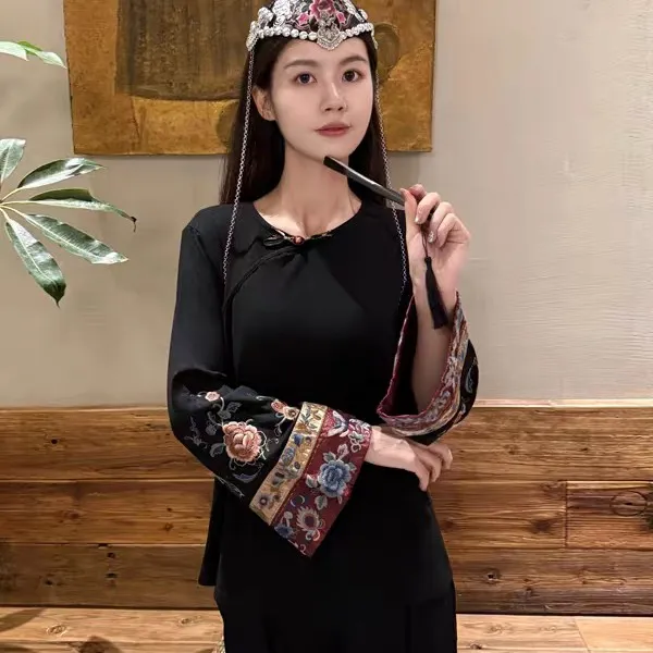 秋冬民族风女装中式国风长袖T恤上衣重工刺绣复古显瘦内搭打底衫