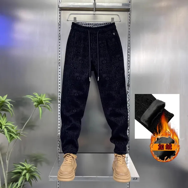 2025冬季新款欧货轻奢植绒加厚保暖运动小脚休闲裤男潮流百搭卫裤