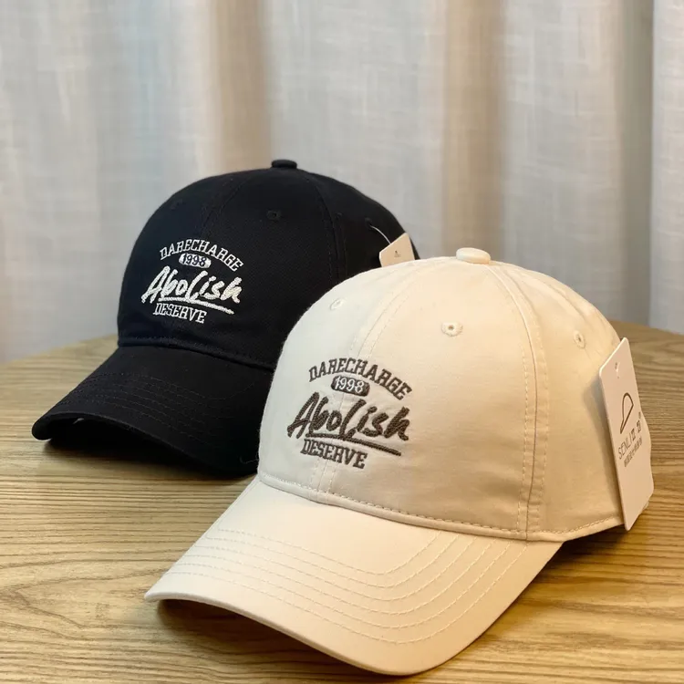 韩版新款立体刺绣字母棒球帽子女春秋季街头百搭显脸小情侣鸭舌帽