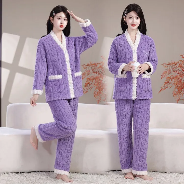 睡衣女秋冬款冬季珊瑚绒家居服法兰绒加厚款冬天大码加绒保暖套装