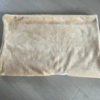 B609  宝宝绒枕套  （72x50cm)上下差异2公分左右  拍一发二