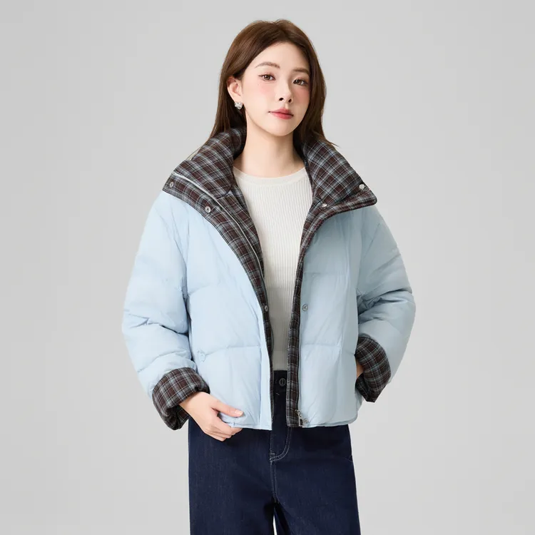 快鱼云朵泡芙羽绒服女2025年冬复古拼接格纹时尚翻领厚短款羽绒衣