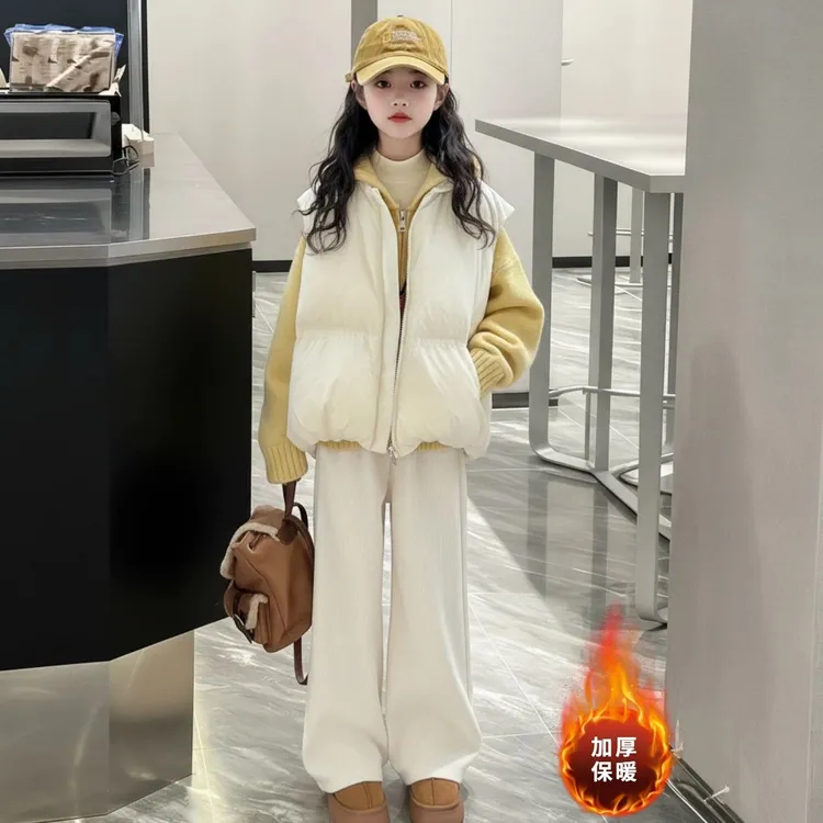 女童加绒加厚套装冬季2025新款大童韩版时髦马甲毛衣阔腿裤三件套