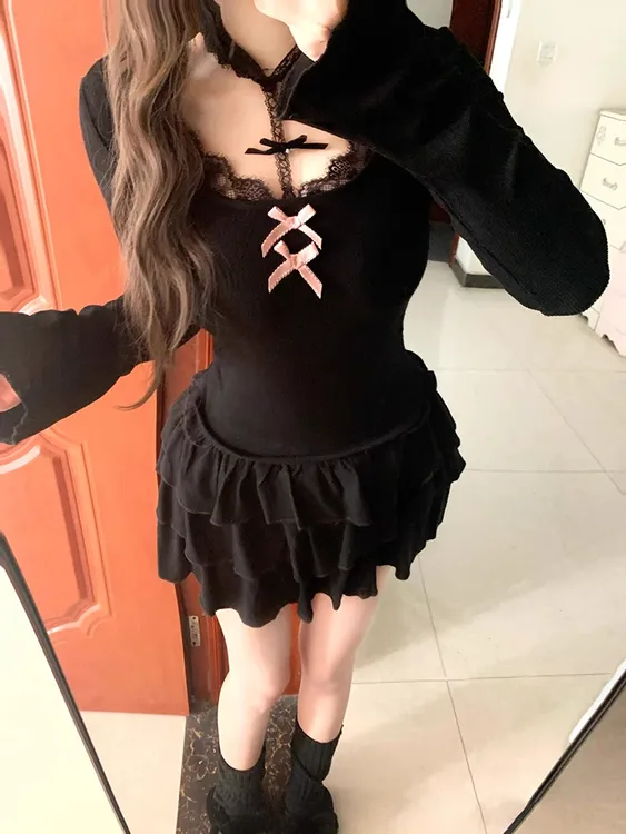 法式性感蕾丝黑色收腰2025秋季新款连衣裙女设计感蝴蝶辣妹短裙子