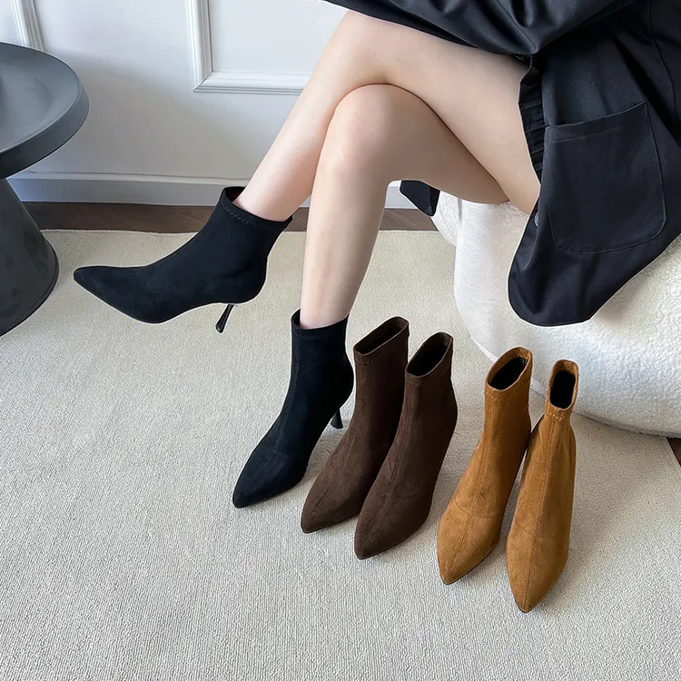 真皮短靴女中跟裸靴气质百搭尖头细跟高跟瘦瘦靴时尚弹力秋冬女靴