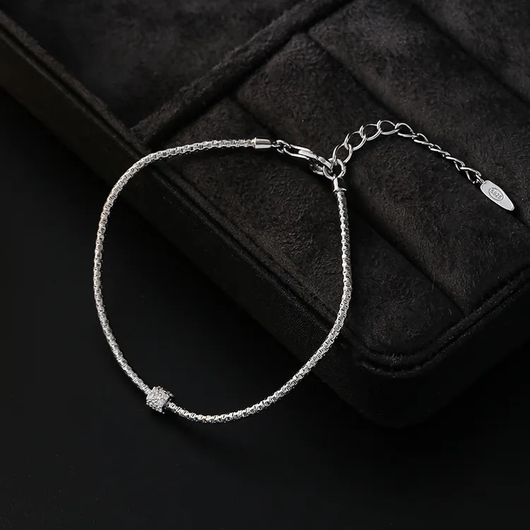 925银手链 S925银手链意大利轻奢满天星小众设计简约爆闪锆石手链