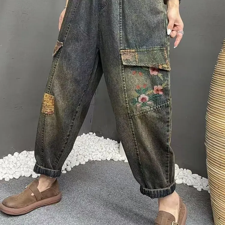 秋款重工刺绣复古百搭高腰休闲显瘦宽松水洗哈伦牛仔裤
