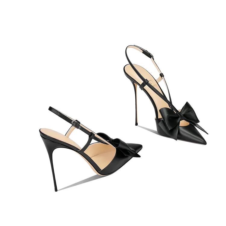 夏季流行高端包头凉鞋尖头细跟黑色百搭名媛小众设计感配裙子高跟