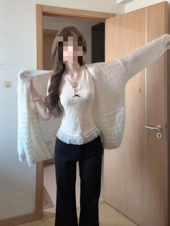 秋季一整套女装2025新款慵懒针织衫蕾丝无袖上衣高腰牛仔裤三件套