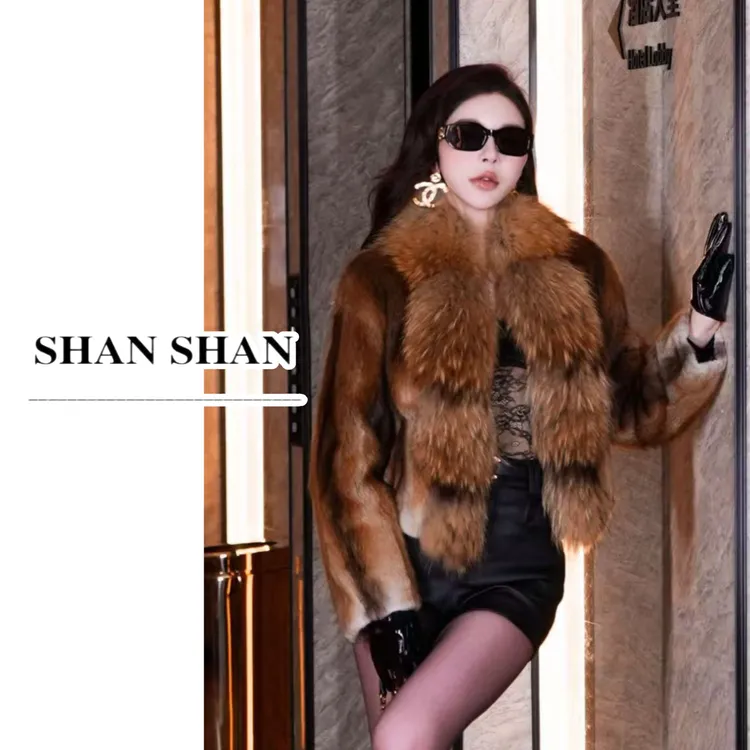SS姗姗 秋冬高级时尚狐狸毛拼貂金色皮草外套 51070344-9959