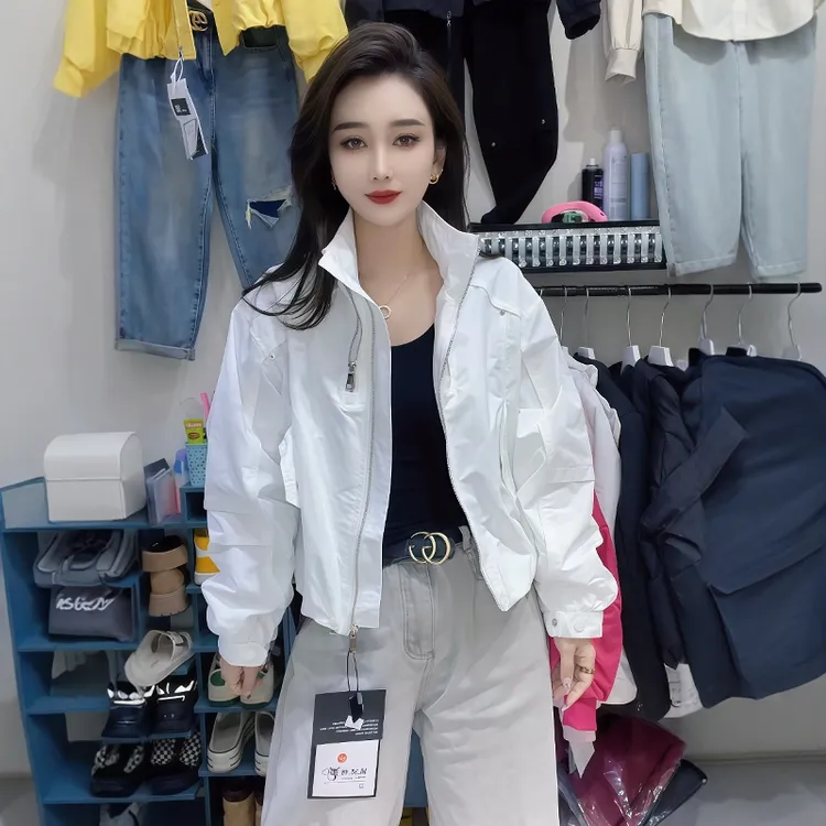 白色短外套女2025春秋新款今年流行爆款时尚设计感休闲夹克上衣服