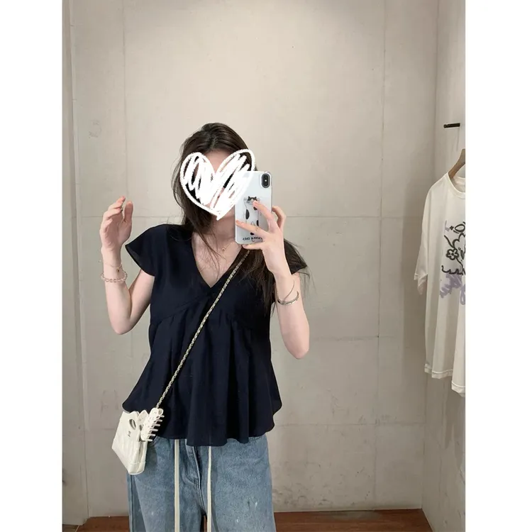 珍妮告白V领系带纯色上衣#9303