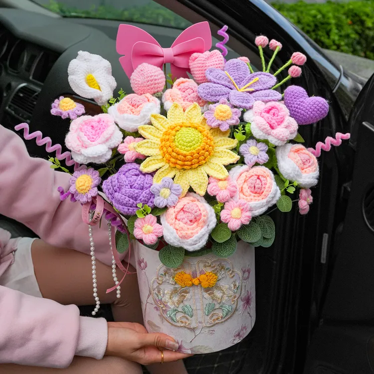 新中式花混搭福桶创意乔迁新居生日生日快乐抖音最火针织花束成品