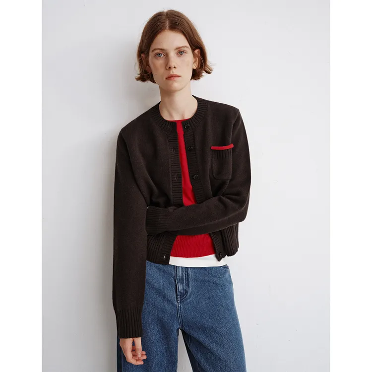 MADE OF SENSES亲肤蓬松全羊毛假两件撞色圆领套头针织开衫女