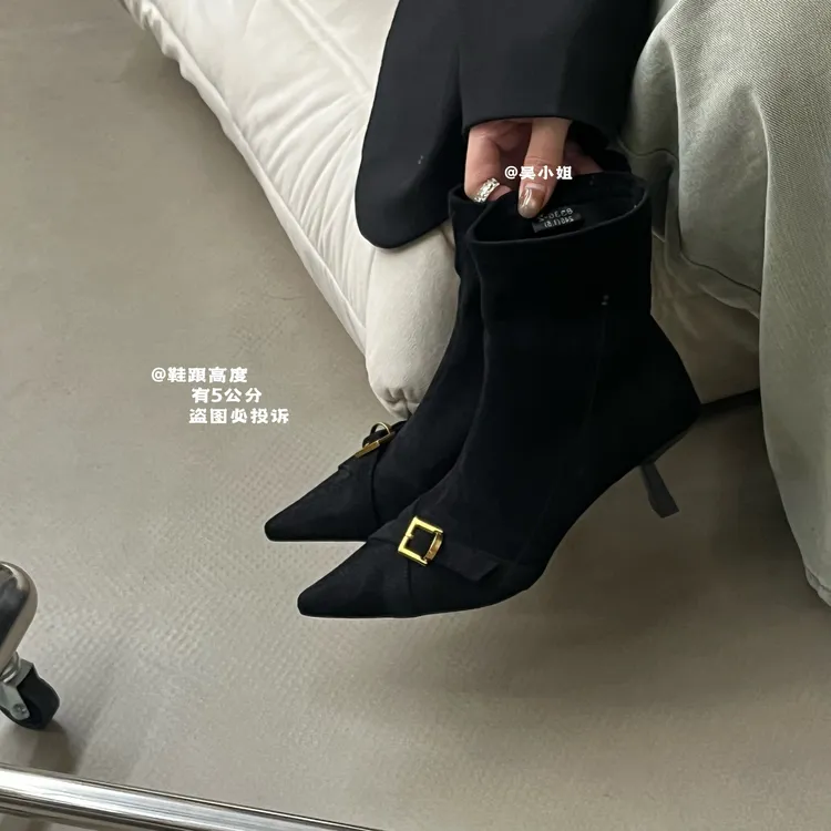 2025秋冬新款法式气质尖头高跟时装短靴小众设计感时尚百搭瘦瘦靴